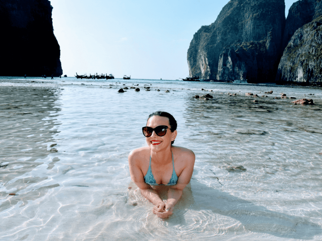 An-image-of-Maya-Beach-famous-for-the-movie-The-Beach-in-Phi-Phi