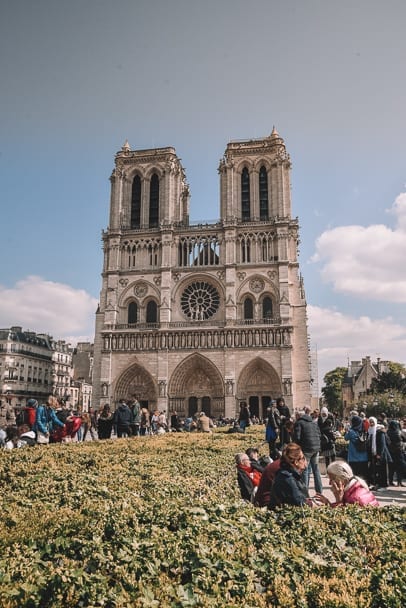 Instagrammable-paris-notre-dame