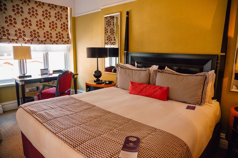 Best-hotel-near-Big-Ben-St-Ermins-executive-Rooms