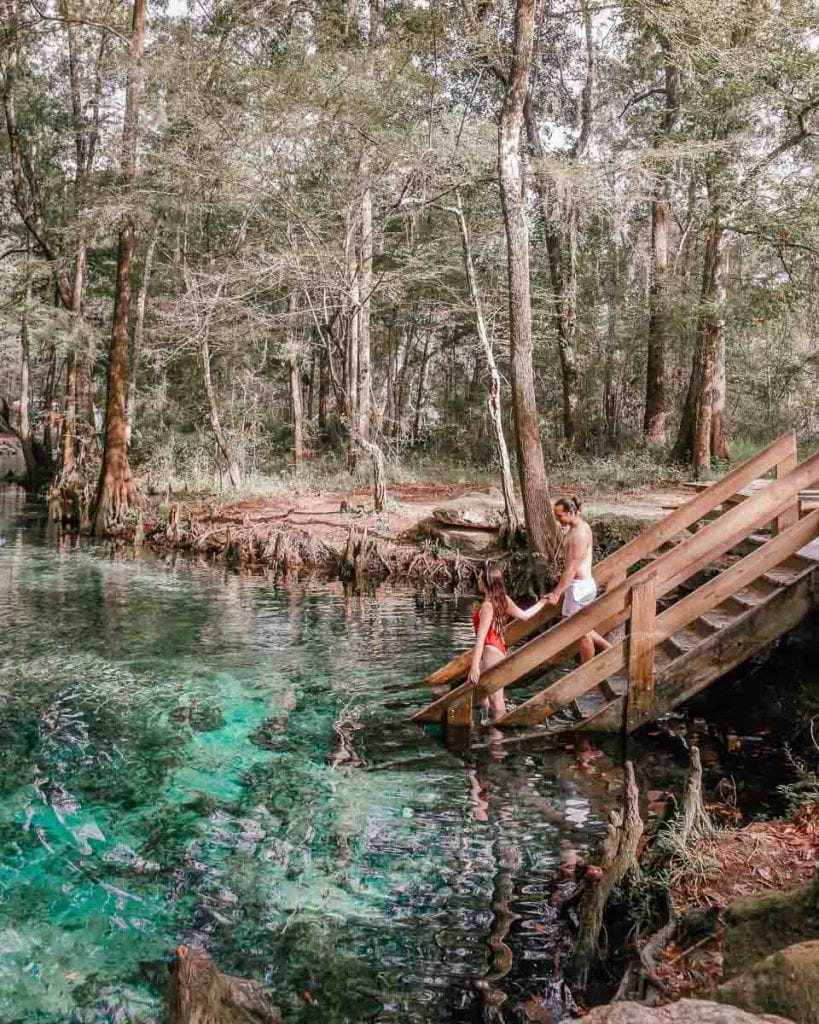 Ginnie Springs Tubing Florida Photos to Inspire You to Visit This Year!