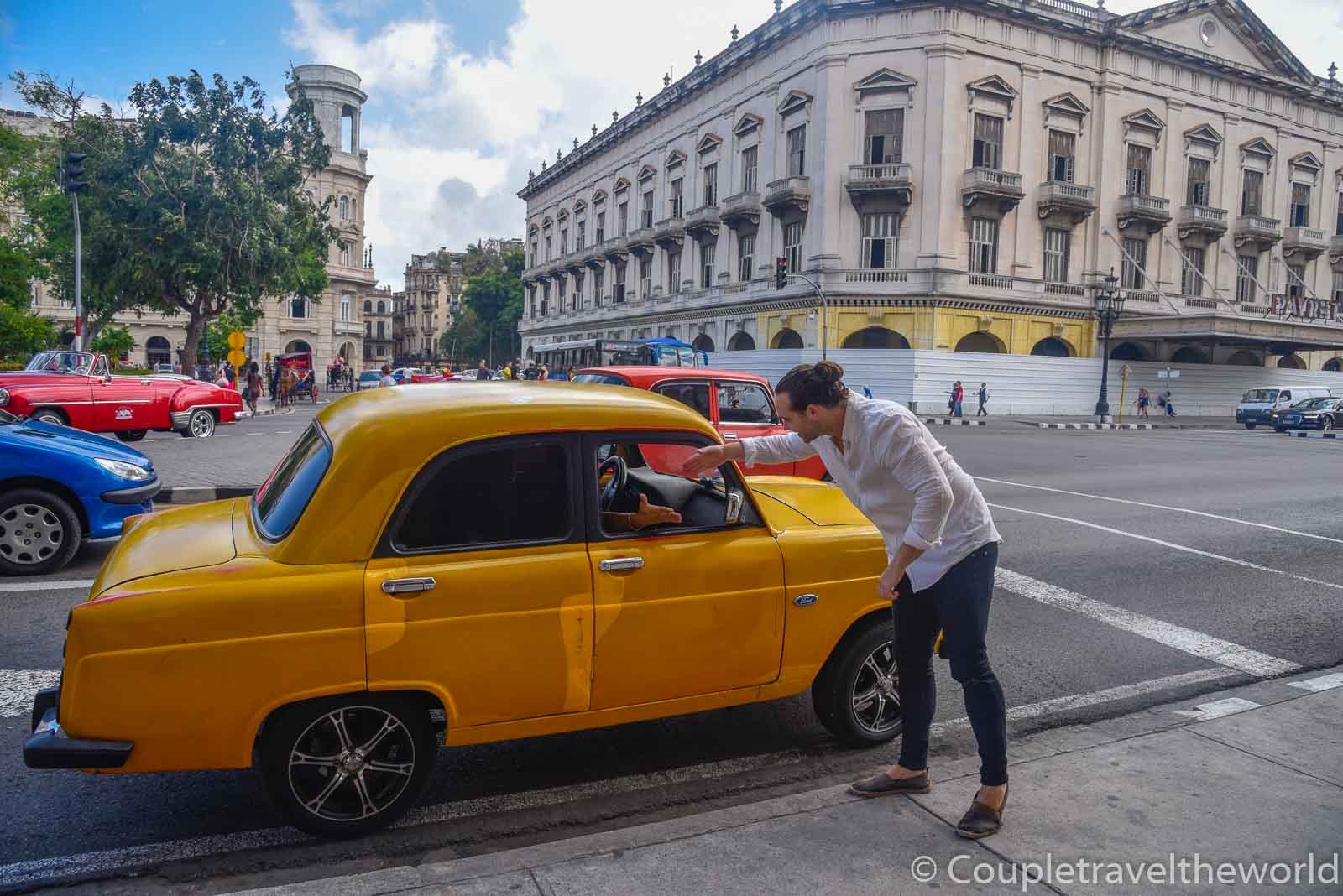 uber-taxis-in-havana
