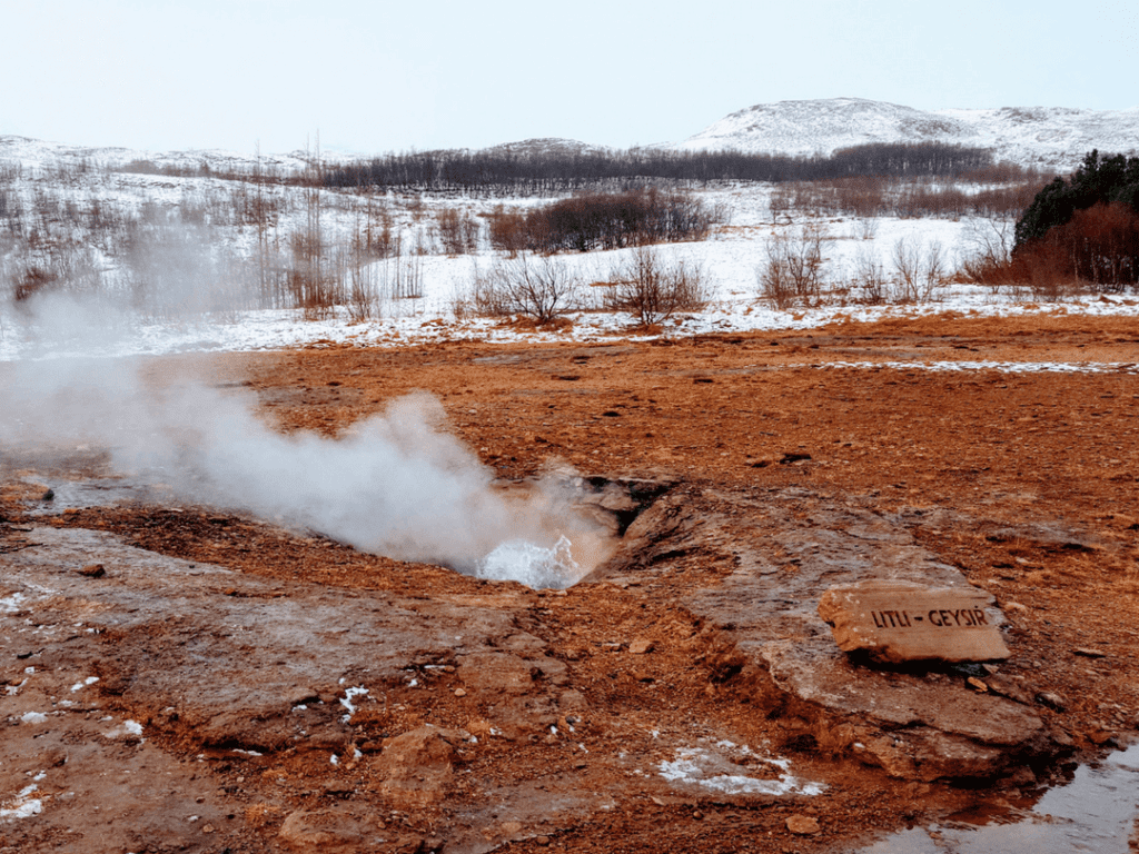 iceland-honeymoon-geysirs