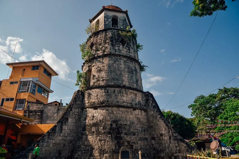 Dumaguete Cathedral - A great Thing to Do in Dumaguete