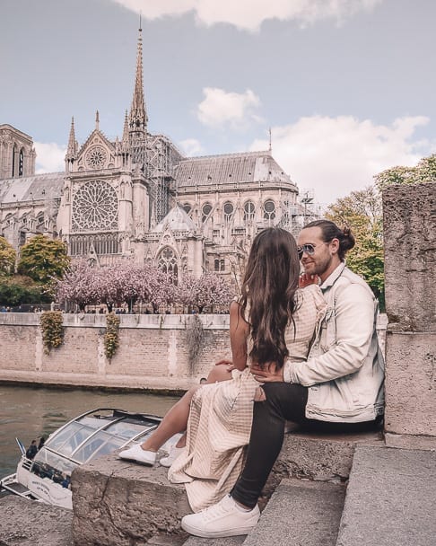 Instagrammable-paris-notre-dame