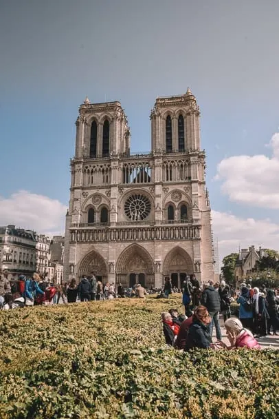 Cathedral-of-Notre-Dame-Architecture