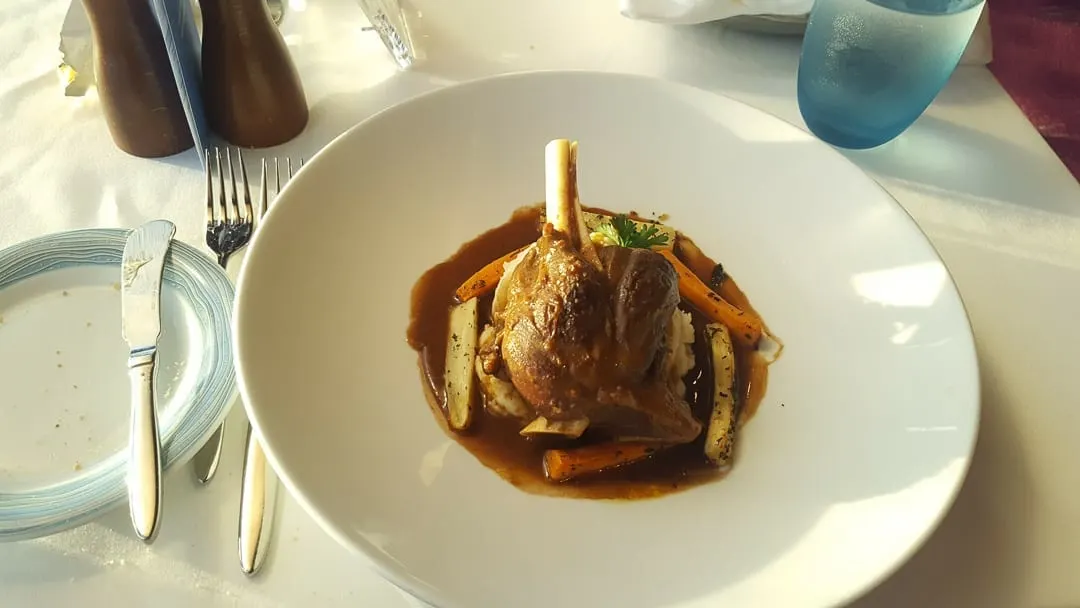 lamb-dinner-on-norwegian-getaway-cruise