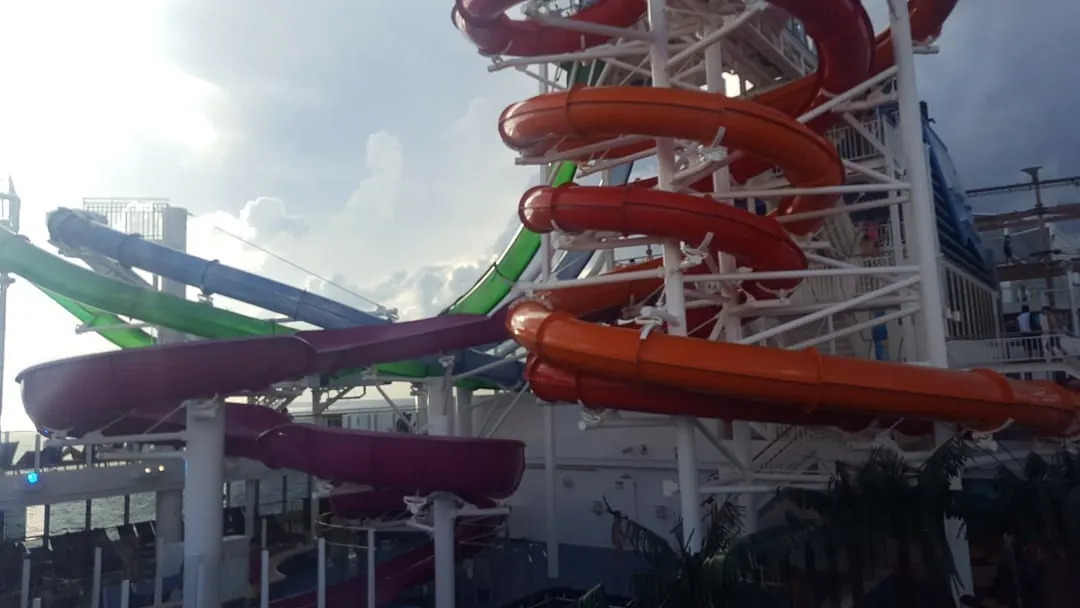 norwegian-getaway-slides