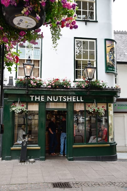 the-nutshell-smallest-pub-in-britain