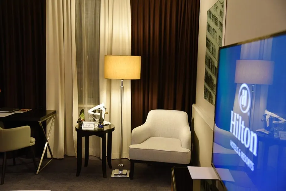 hilton-prague-old-town-rooms-tv.