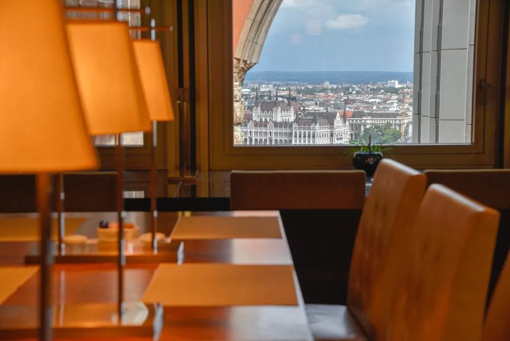 hilton-budapest-executive-lounge-view