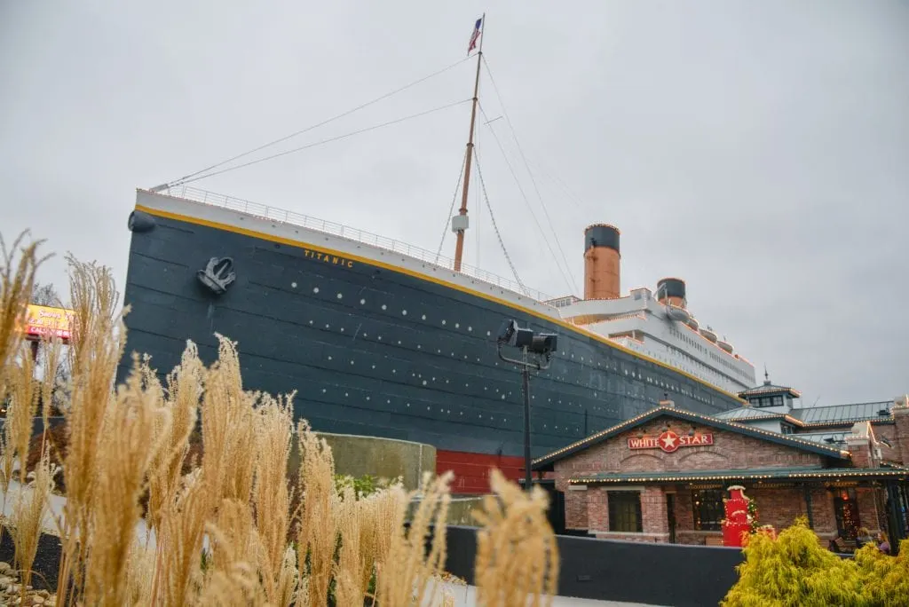 Pigeon-Forge-itinerary-titanic