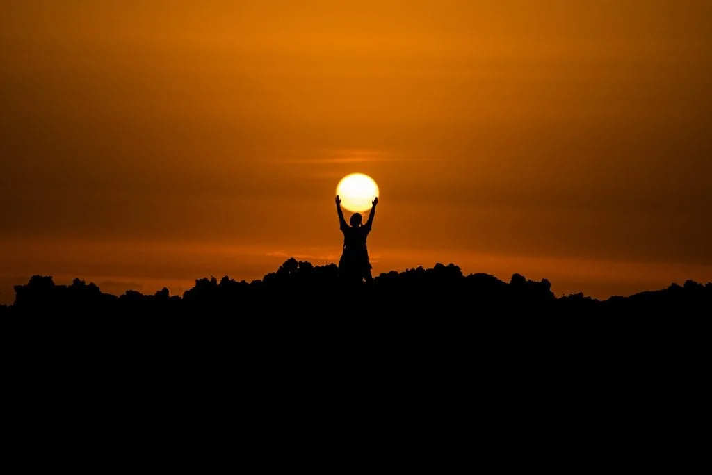 iceland-in-june-midnight-sun