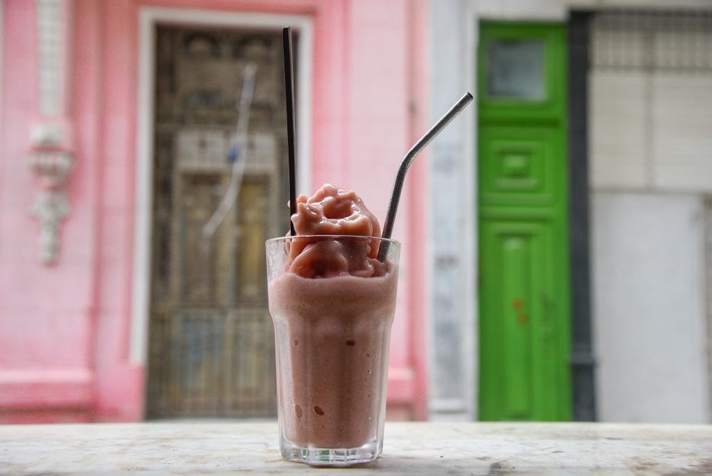 things-to-do-in-Havana-Cuban-guava-milkshake