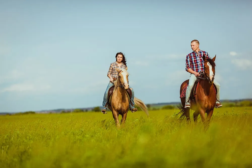 horse-riding-date-idea-dallas