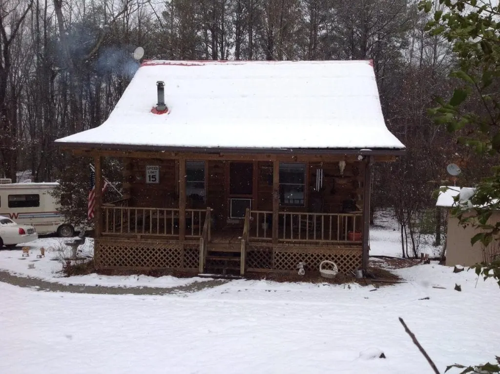 helen-ga-romantic-cabins