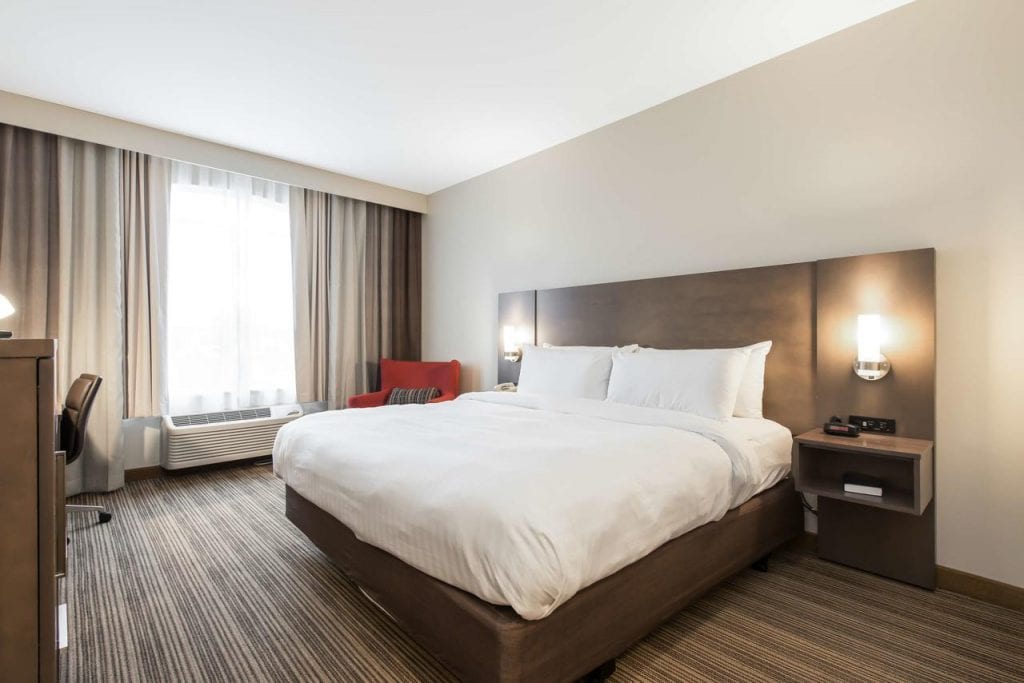 Hotels with Jacuzzi In Room in Atlanta 16 Whirlpool & Hot Tub Suites