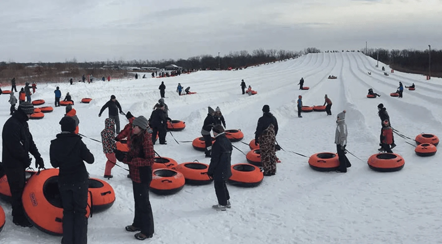 snow-tubing-date-idea