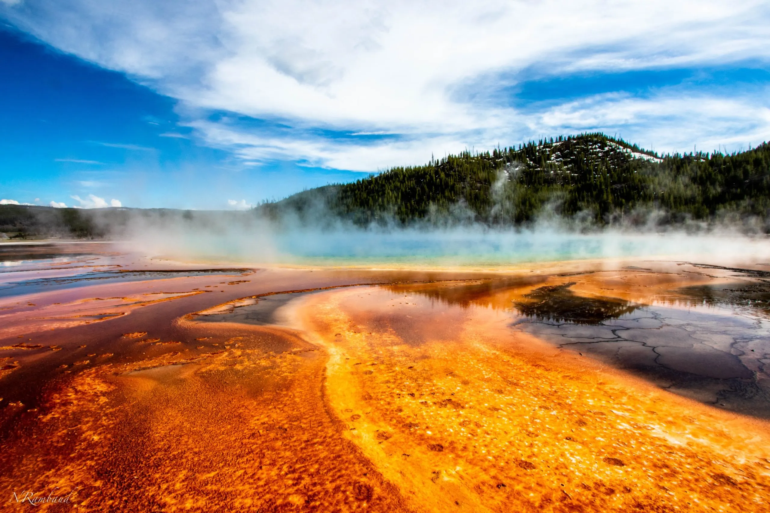 yellowstone-national-park