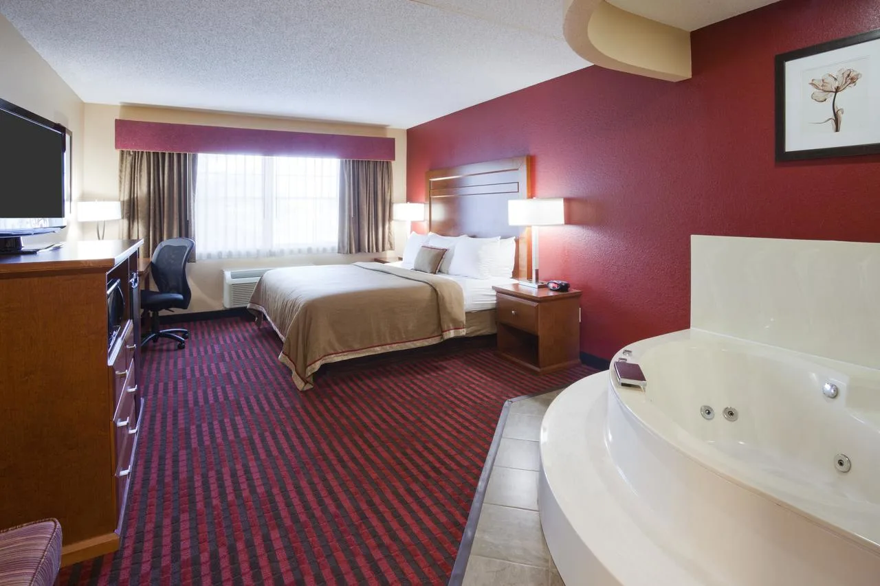 GrandStay-Hotel-Suites-Stillwater