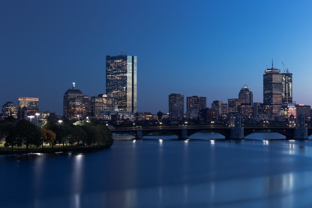 Best Date Ideas Boston: 65 Romantic Things to do in Boston For Couples