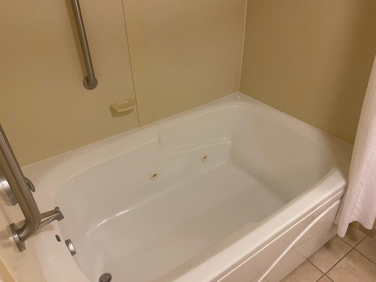 hot-tub-hotels-in-indianapolis