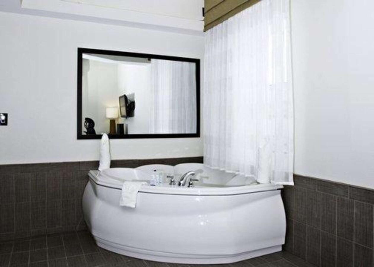 maryland-hot-tub-hotels.