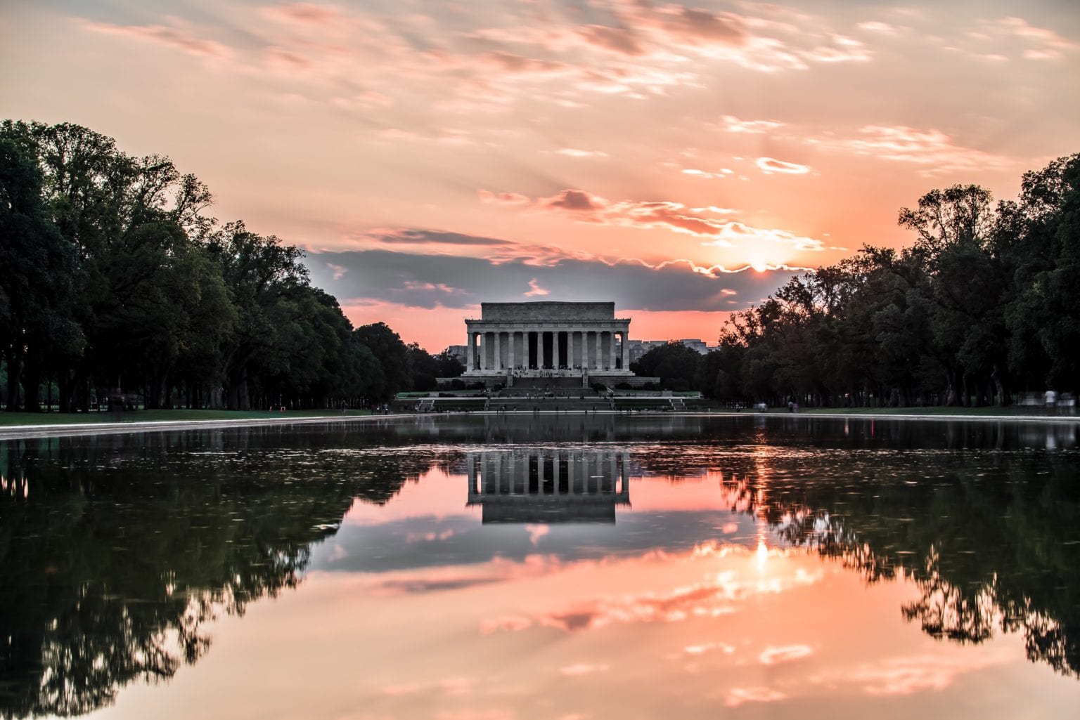 Washington DC date ideas 50+ Romantic things to do for Couples