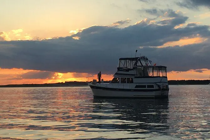 romantic-things-to-do-cape-cod-sunset-tour