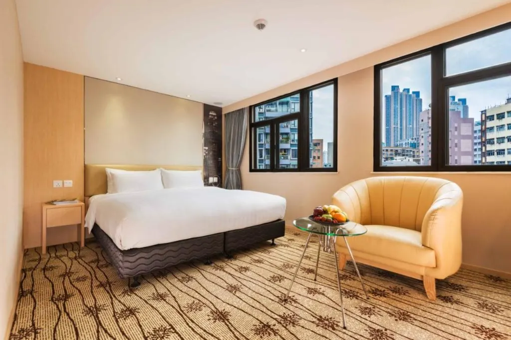 best-hotels-for-couples-hong-kong