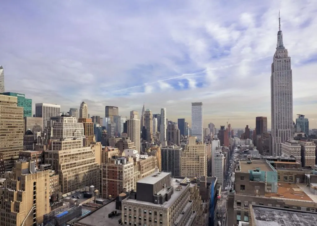 best-view-hotel-new-york-from-balcony