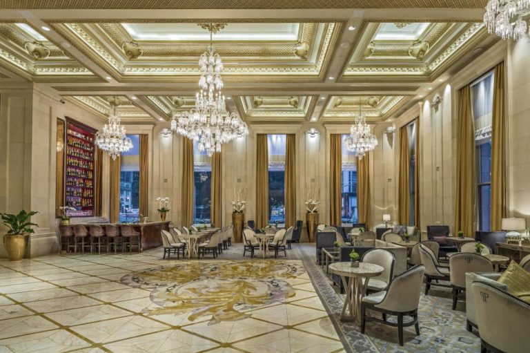 29 Romantic Hotels in NYC Couples Must Stay at!