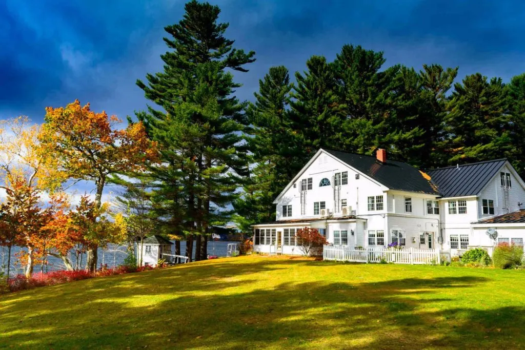 Wolf_Cove_Inn-Poland_Maine