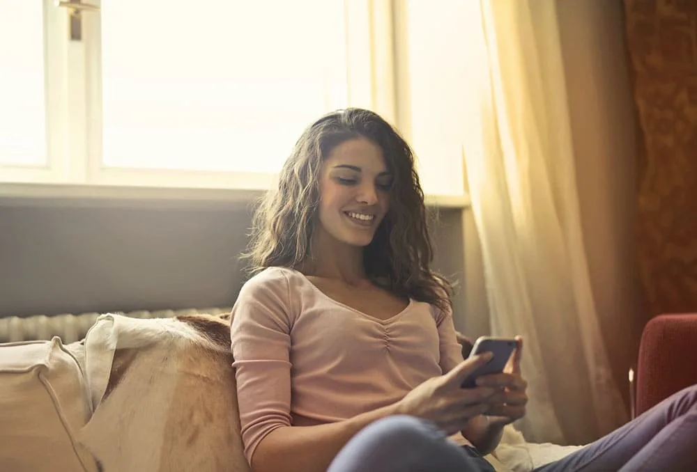 how-to-start-conversation-with-your-crush-on-whatsapp