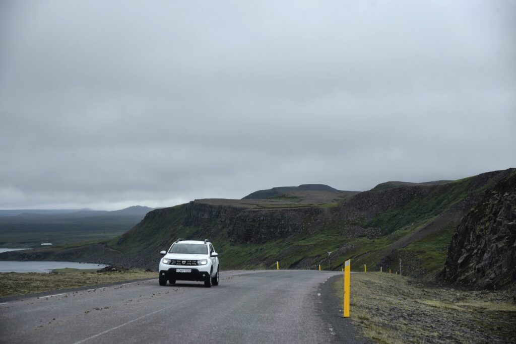 tips for car rental in iceland
